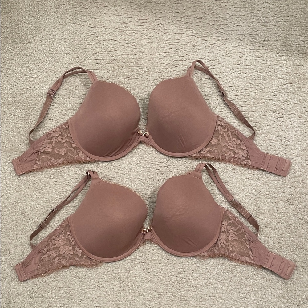 2 Preowned DKNY Tan Lace accent Bras 30DDD